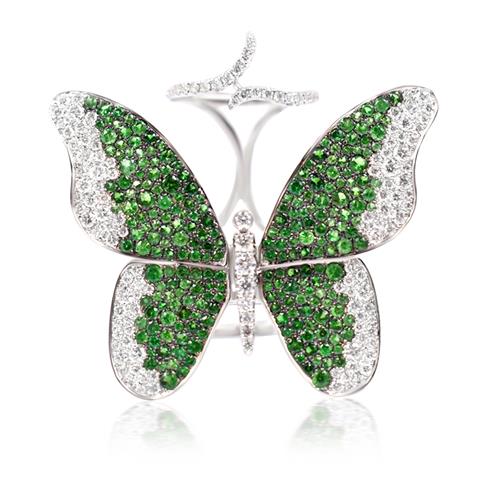 18k white gem diamond and emerald earring
